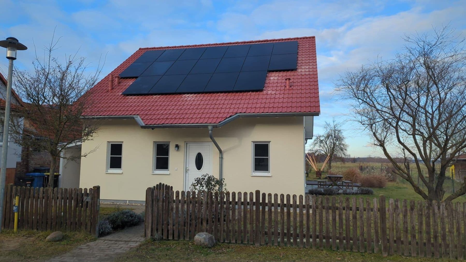 Predaj domu 144 m², pozemok 988 m², Beelitz, Brandenbursko Predaj domu 144 m², pozemok 988 m², Beelitz, Brandenbursko