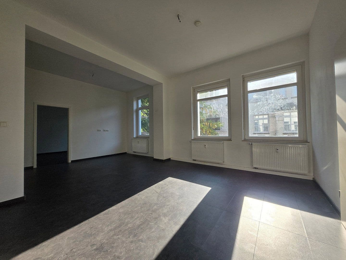 Prenájom bytu 3-izbový 95 m², Augustastraße 41-43, Duisburg Alt-Homberg, Severné Porýnie - Westfálsko Prenájom bytu 3-izbový 95 m², Augustastraße 41-43, Duisburg Alt-Homberg, Severné Porýnie - Westfálsko