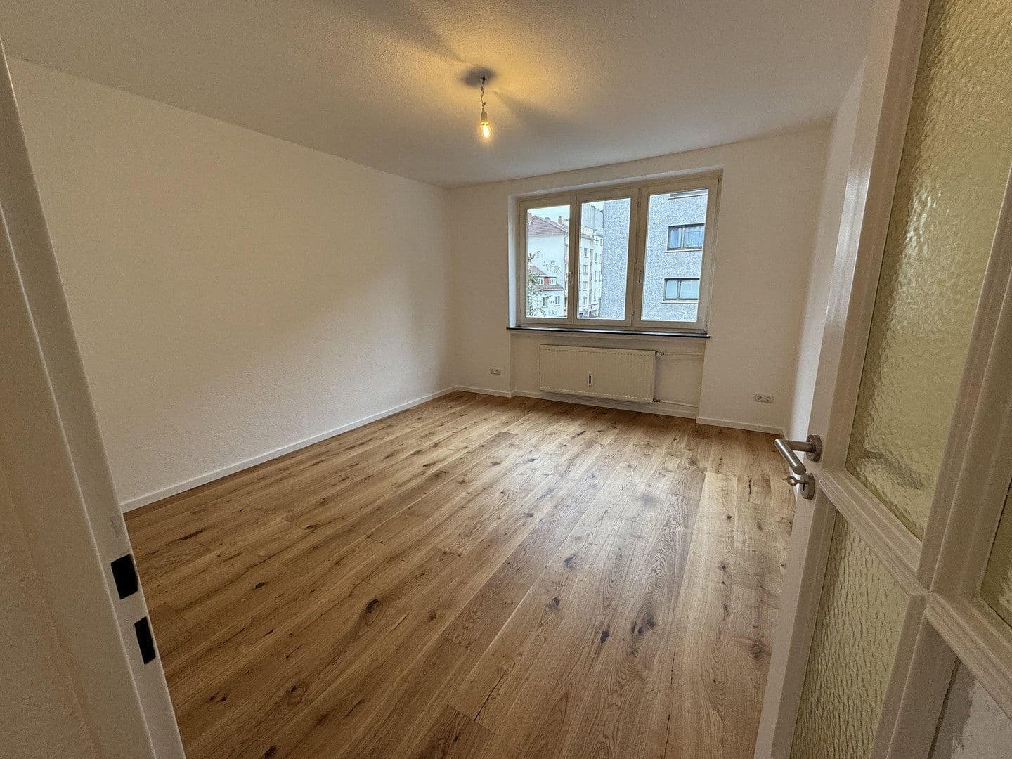 Prenájom bytu 2-izbový 66 m², Berger Straße 100, Frankfurt am Main, Hesensko Prenájom bytu 2-izbový 66 m², Berger Straße 100, Frankfurt am Main, Hesensko