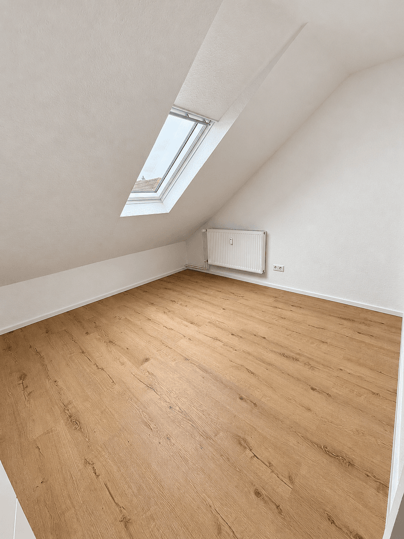 Prenájom bytu 4-izbový 75 m², Leftjestraße 13, Springe, Dolné Sasko Prenájom bytu 4-izbový 75 m², Leftjestraße 13, Springe, Dolné Sasko