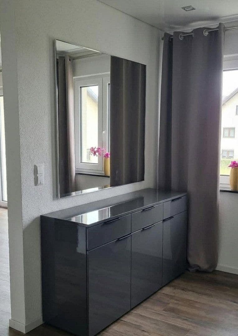 Predaj domu 250 m², pozemok 517 m², Bisingen, Bádensko-Wurttembersko Predaj domu 250 m², pozemok 517 m², Bisingen, Bádensko-Wurttembersko