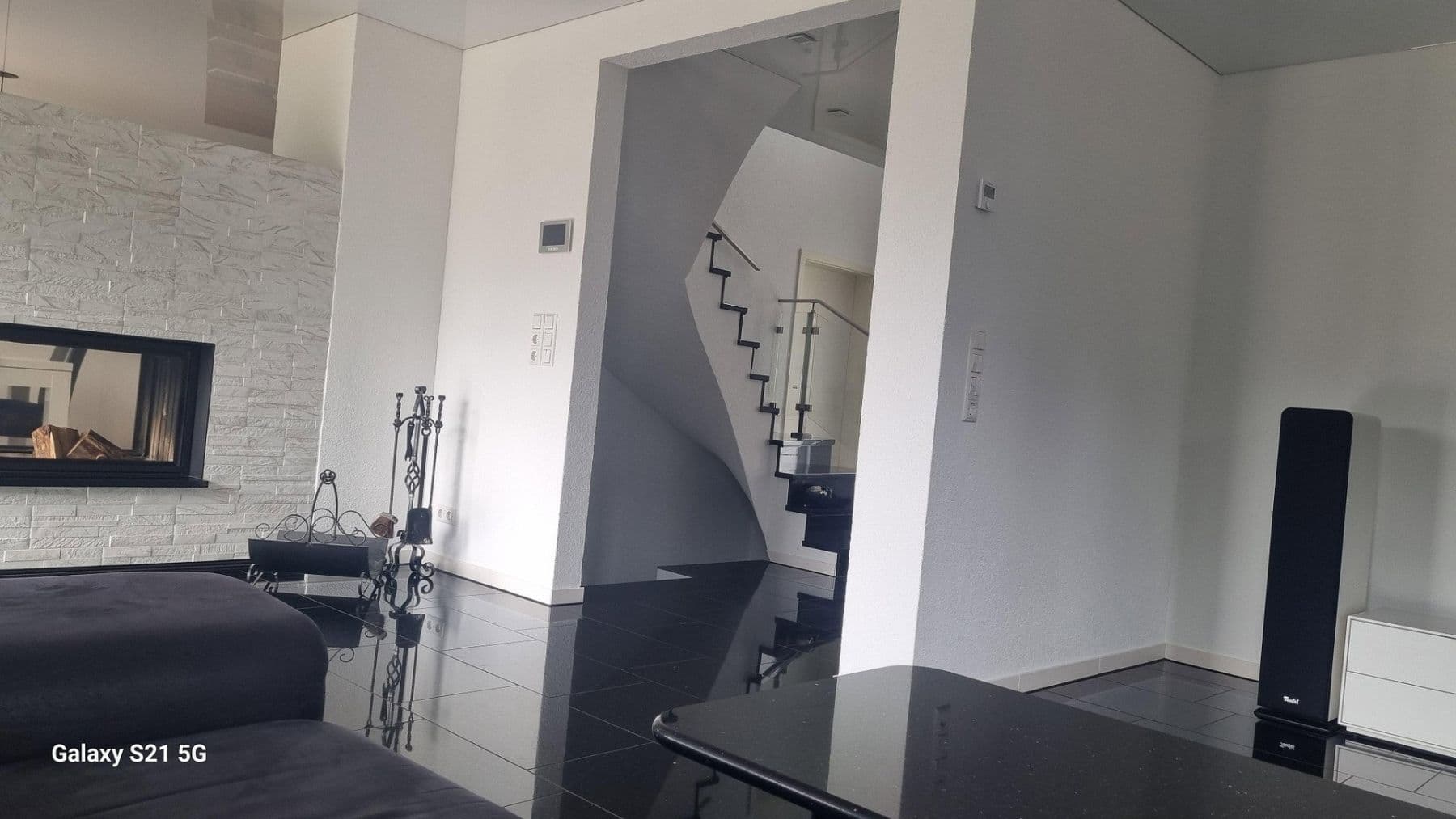 Predaj domu 250 m², pozemok 517 m², Bisingen, Bádensko-Wurttembersko Predaj domu 250 m², pozemok 517 m², Bisingen, Bádensko-Wurttembersko