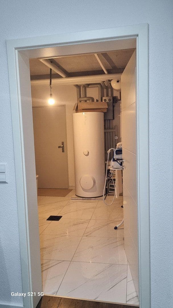 Predaj domu 250 m², pozemok 517 m², Bisingen, Bádensko-Wurttembersko Predaj domu 250 m², pozemok 517 m², Bisingen, Bádensko-Wurttembersko