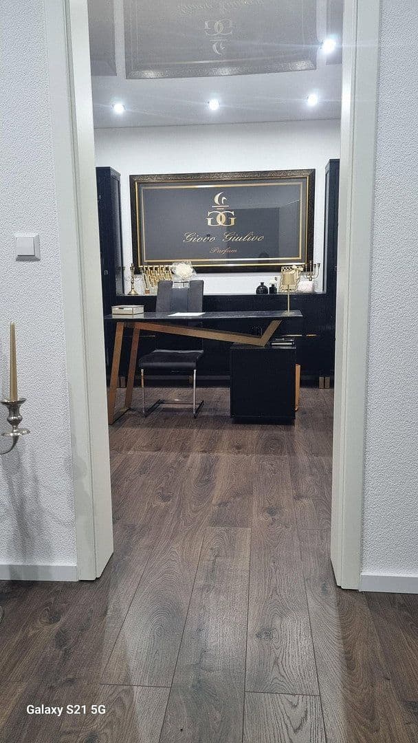 Predaj domu 250 m², pozemok 517 m², Bisingen, Bádensko-Wurttembersko Predaj domu 250 m², pozemok 517 m², Bisingen, Bádensko-Wurttembersko