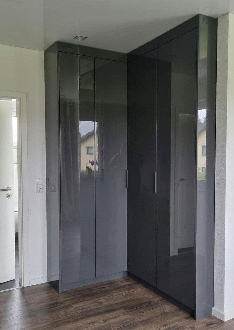 Predaj domu 250 m², pozemok 517 m², Bisingen, Bádensko-Wurttembersko Predaj domu 250 m², pozemok 517 m², Bisingen, Bádensko-Wurttembersko