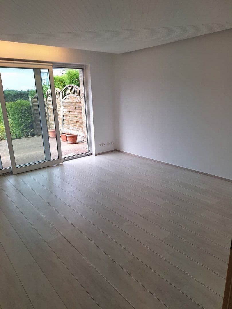Prenájom bytu 2-izbový 50 m², Schwartauer Straße 40, Ratekau, Šlezvicko-Holštajnsko Prenájom bytu 2-izbový 50 m², Schwartauer Straße 40, Ratekau, Šlezvicko-Holštajnsko