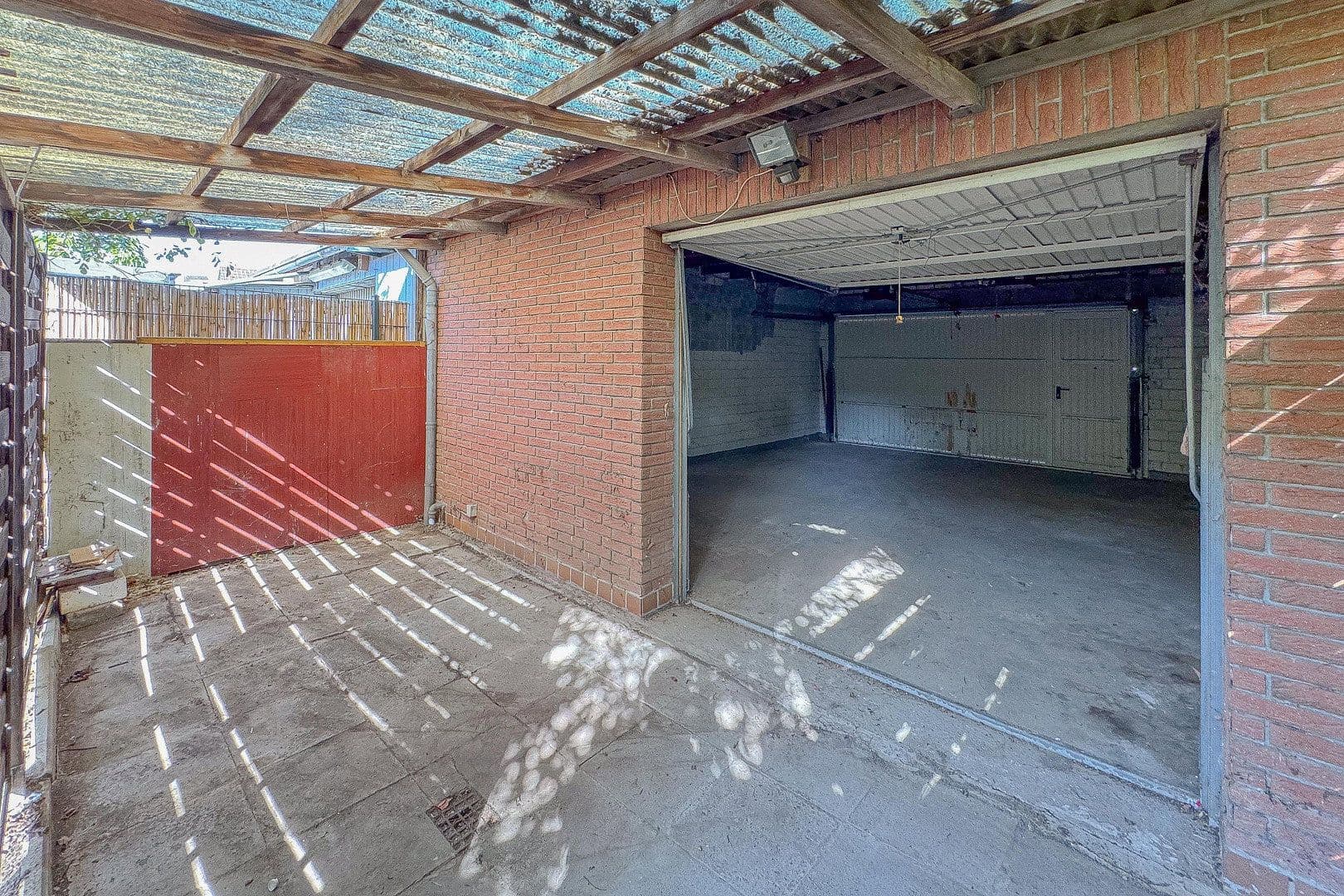 Predaj domu 82 m², pozemok 286 m², Voerde (Niederrhein), Severné Porýnie - Westfálsko Predaj domu 82 m², pozemok 286 m², Voerde (Niederrhein), Severné Porýnie - Westfálsko