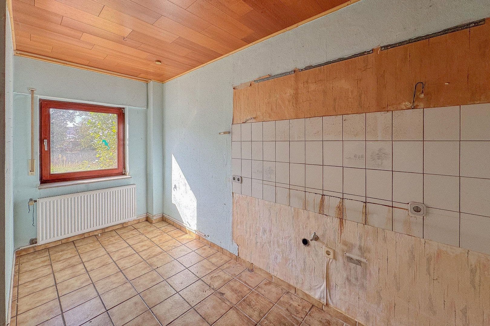 Predaj domu 82 m², pozemok 286 m², Voerde (Niederrhein), Severné Porýnie - Westfálsko Predaj domu 82 m², pozemok 286 m², Voerde (Niederrhein), Severné Porýnie - Westfálsko