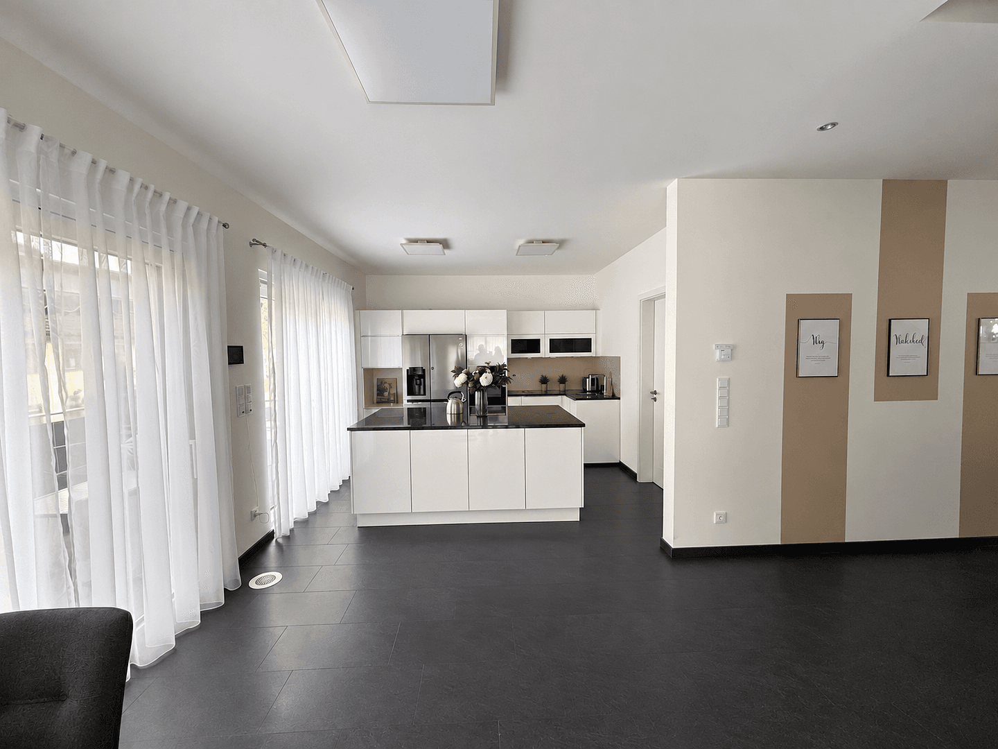 Predaj domu 248 m², pozemok 503 m², Elzach, Bádensko-Wurttembersko Predaj domu 248 m², pozemok 503 m², Elzach, Bádensko-Wurttembersko