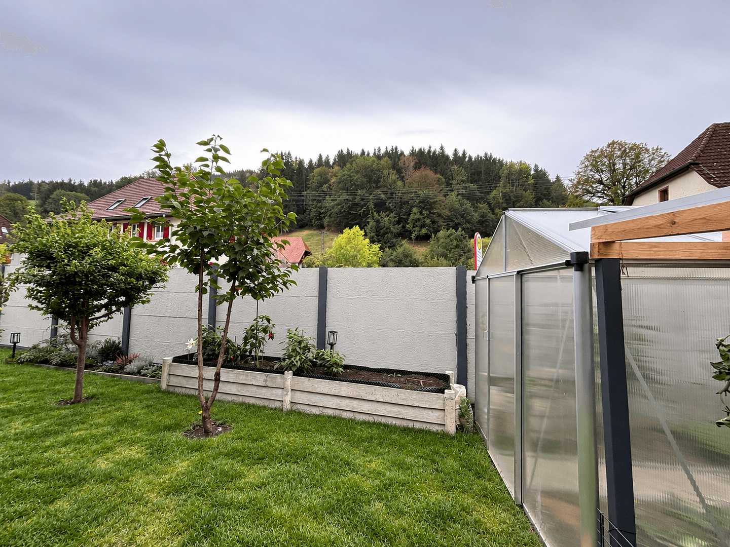 Predaj domu 248 m², pozemok 503 m², Elzach, Bádensko-Wurttembersko Predaj domu 248 m², pozemok 503 m², Elzach, Bádensko-Wurttembersko