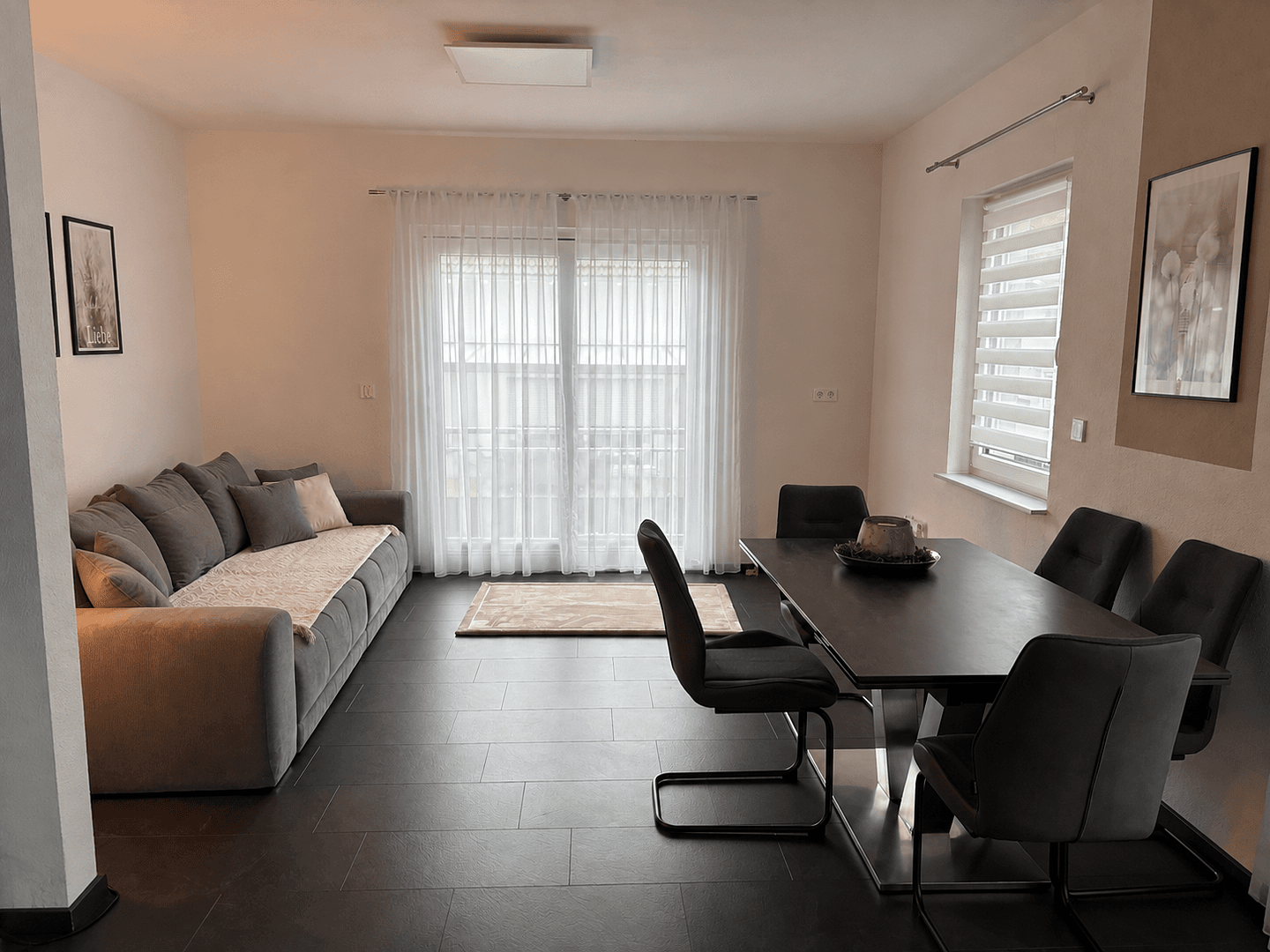 Predaj domu 248 m², pozemok 503 m², Elzach, Bádensko-Wurttembersko Predaj domu 248 m², pozemok 503 m², Elzach, Bádensko-Wurttembersko