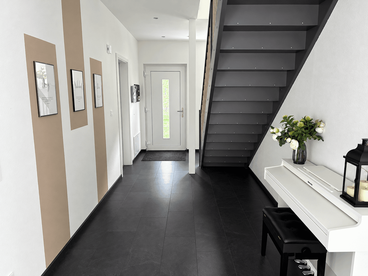Predaj domu 248 m², pozemok 503 m², Elzach, Bádensko-Wurttembersko Predaj domu 248 m², pozemok 503 m², Elzach, Bádensko-Wurttembersko