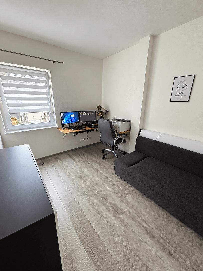 Predaj domu 248 m², pozemok 503 m², Elzach, Bádensko-Wurttembersko Predaj domu 248 m², pozemok 503 m², Elzach, Bádensko-Wurttembersko