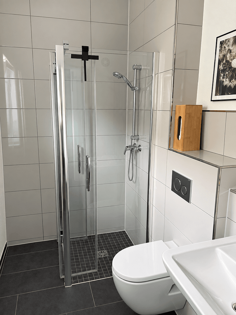 Predaj domu 248 m², pozemok 503 m², Elzach, Bádensko-Wurttembersko Predaj domu 248 m², pozemok 503 m², Elzach, Bádensko-Wurttembersko