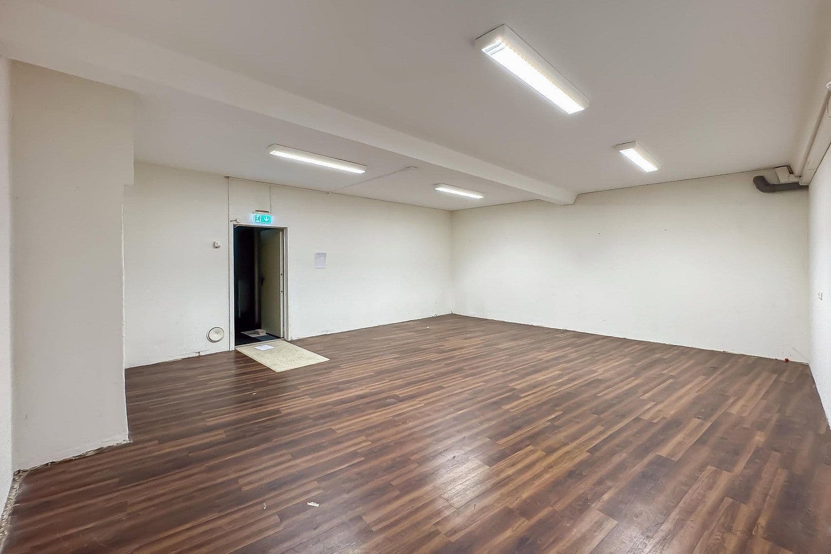 Prenájom kancelárie 258 m², Ruhrstraße 13-15, Witten, Severné Porýnie - Westfálsko Prenájom kancelárie 258 m², Ruhrstraße 13-15, Witten, Severné Porýnie - Westfálsko