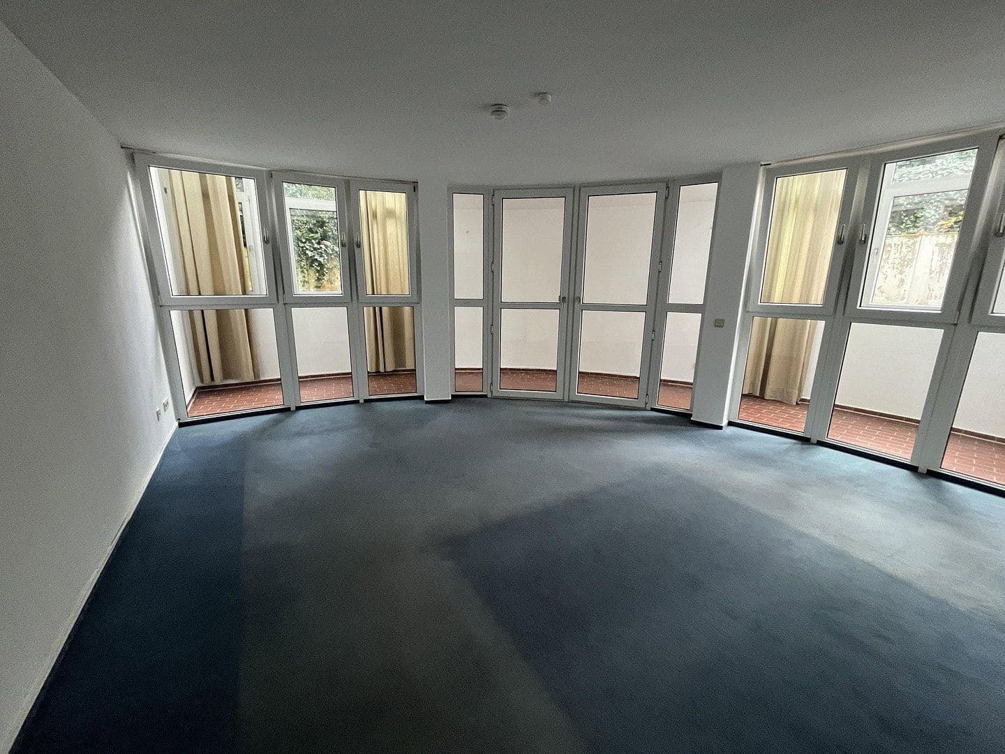 Predaj bytu 2-izbový 92 m², Berlin, Berlín Predaj bytu 2-izbový 92 m², Berlin, Berlín