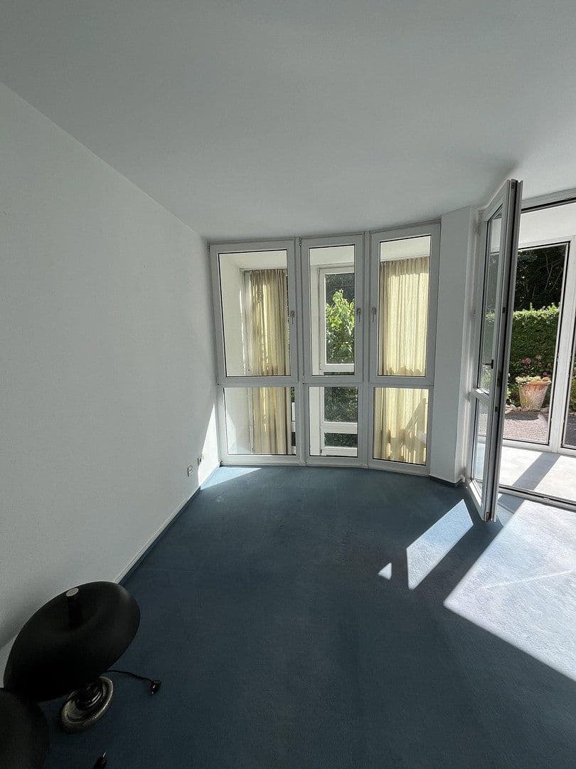 Predaj bytu 2-izbový 92 m², Berlin, Berlín Predaj bytu 2-izbový 92 m², Berlin, Berlín
