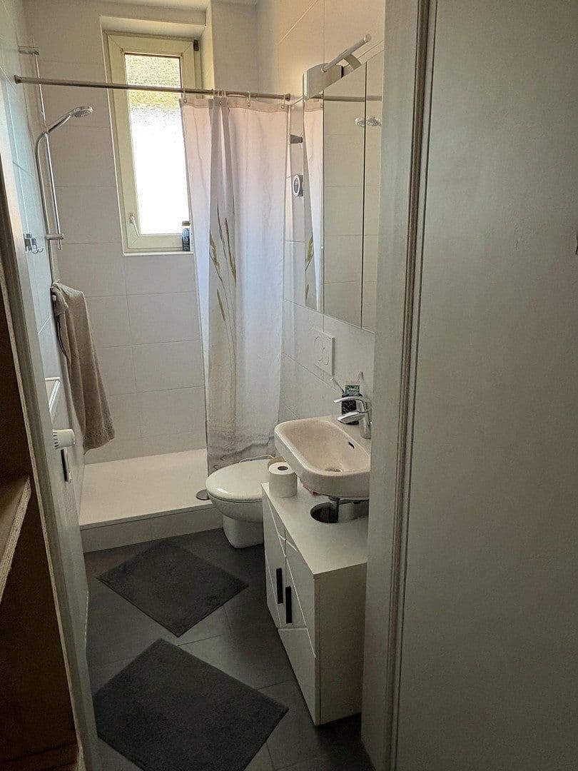 Prenájom bytu 3-izbový 70 m², Atzelhofstraße 24, Mannheim, Bádensko-Wurttembersko Prenájom bytu 3-izbový 70 m², Atzelhofstraße 24, Mannheim, Bádensko-Wurttembersko