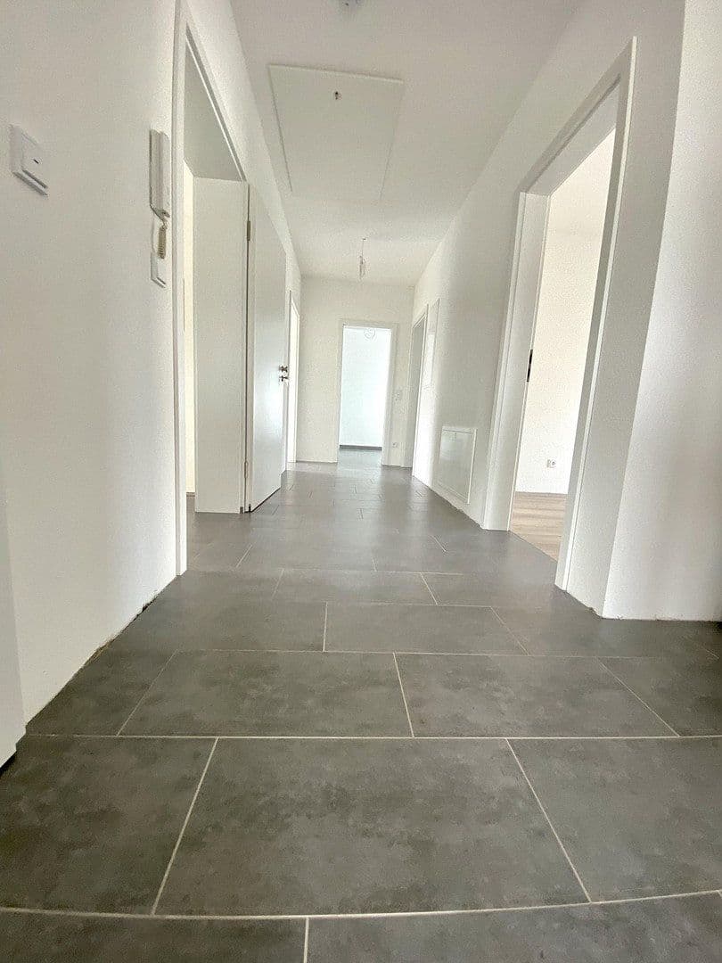 Prenájom bytu 4-izbový 120 m², Wiesengrund 29A, Elmenhorst, Šlezvicko-Holštajnsko Prenájom bytu 4-izbový 120 m², Wiesengrund 29A, Elmenhorst, Šlezvicko-Holštajnsko