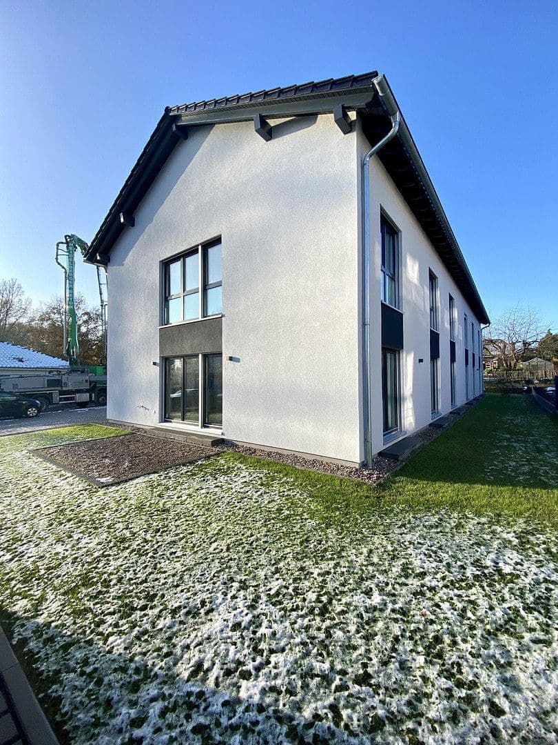 Prenájom bytu 4-izbový 120 m², Wiesengrund 29A, Elmenhorst, Šlezvicko-Holštajnsko Prenájom bytu 4-izbový 120 m², Wiesengrund 29A, Elmenhorst, Šlezvicko-Holštajnsko