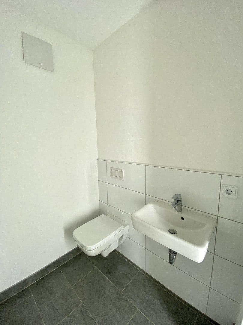 Prenájom bytu 4-izbový 120 m², Wiesengrund 29A, Elmenhorst, Šlezvicko-Holštajnsko Prenájom bytu 4-izbový 120 m², Wiesengrund 29A, Elmenhorst, Šlezvicko-Holštajnsko