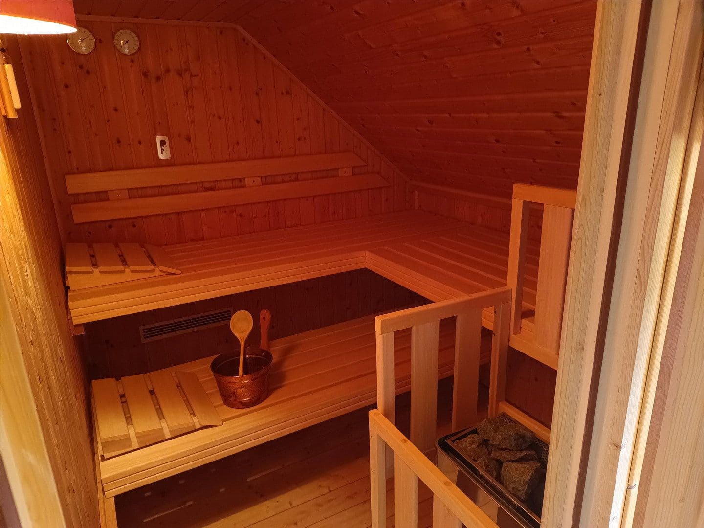 Predaj domu 160 m², pozemok 1.367 m², Aurich, Dolné Sasko Predaj domu 160 m², pozemok 1.367 m², Aurich, Dolné Sasko