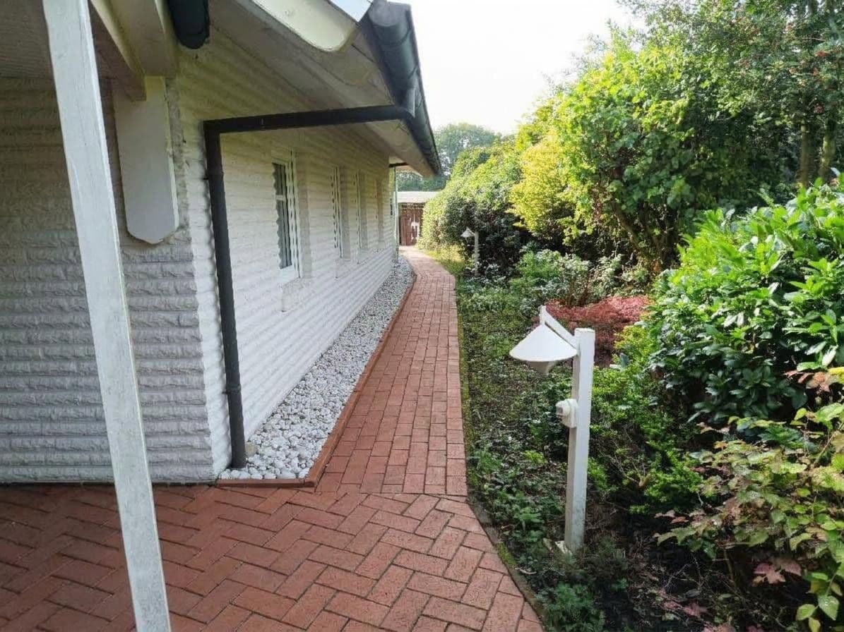 Predaj domu 160 m², pozemok 1.367 m², Aurich, Dolné Sasko Predaj domu 160 m², pozemok 1.367 m², Aurich, Dolné Sasko