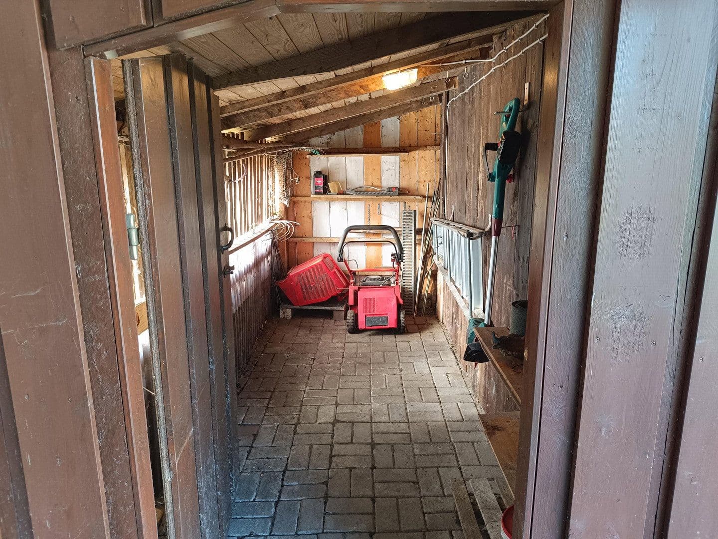 Predaj domu 160 m², pozemok 1.367 m², Aurich, Dolné Sasko Predaj domu 160 m², pozemok 1.367 m², Aurich, Dolné Sasko