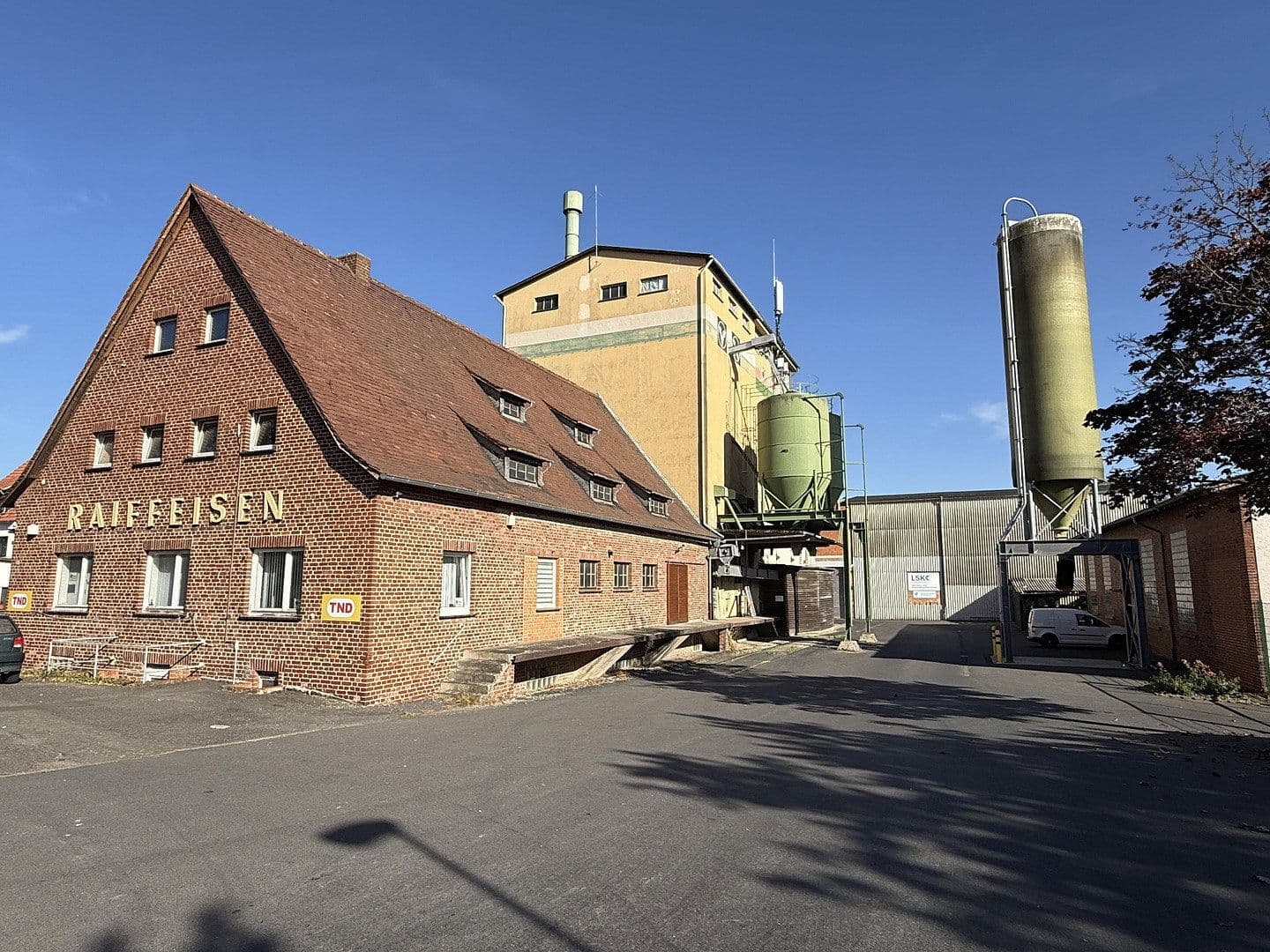 Predaj nebytového priestoru 4.281 m², Besser Straße 26, Gudensberg, Hesensko Predaj nebytového priestoru 4.281 m², Besser Straße 26, Gudensberg, Hesensko