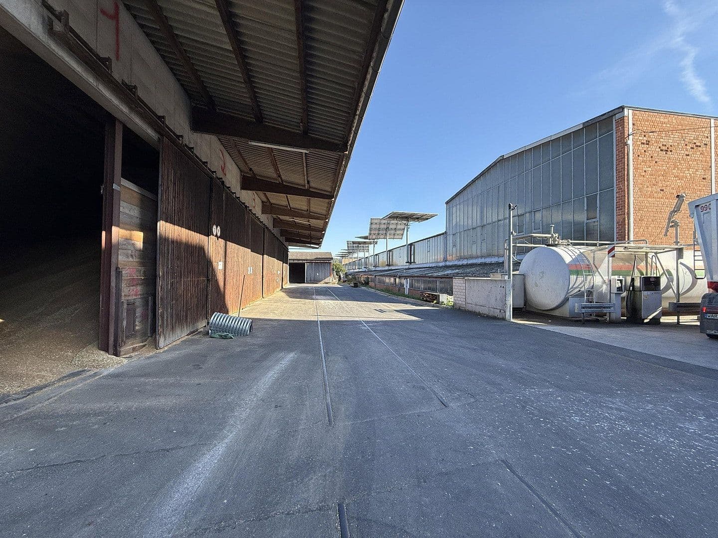 Predaj nebytového priestoru 4.281 m², Besser Straße 26, Gudensberg, Hesensko Predaj nebytového priestoru 4.281 m², Besser Straße 26, Gudensberg, Hesensko