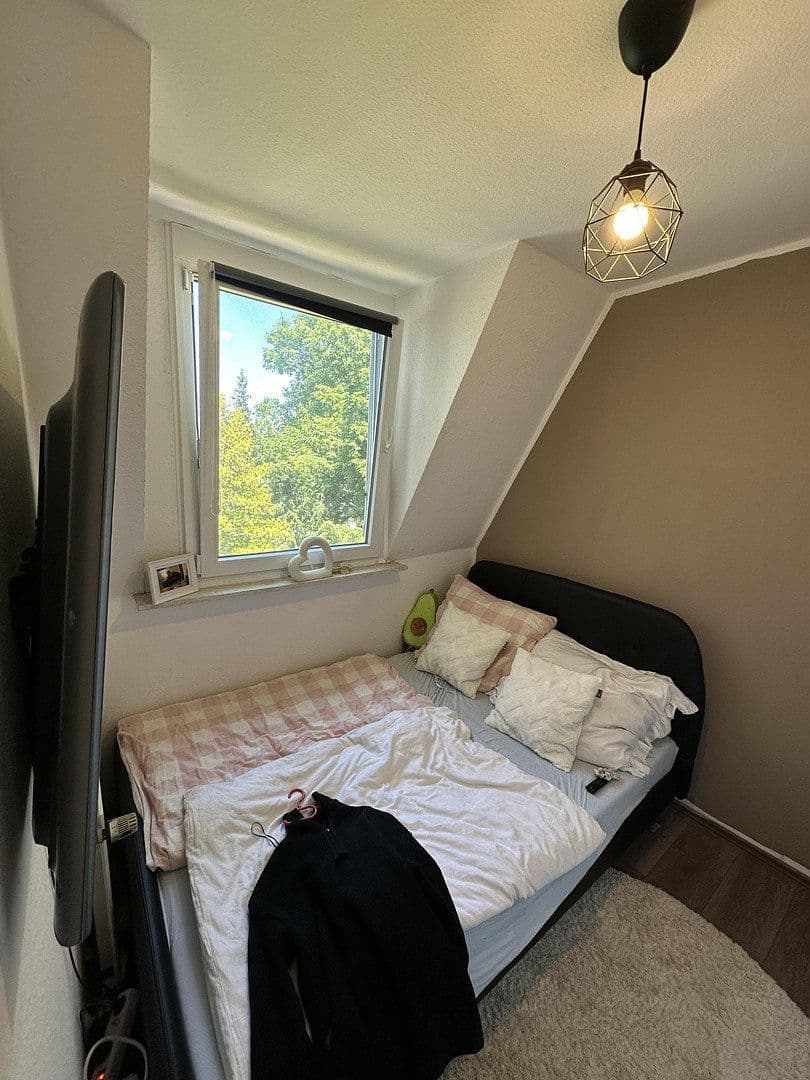Prenájom bytu 2-izbový 40 m², Melbeckstr. 18, Solingen, Severné Porýnie - Westfálsko Prenájom bytu 2-izbový 40 m², Melbeckstr. 18, Solingen, Severné Porýnie - Westfálsko