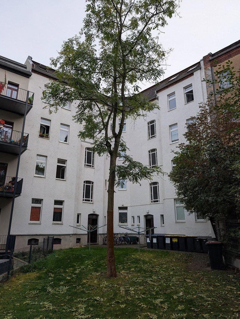Prenájom bytu 3-izbový 74 m², Georg-Schwarz-Straße 40, Leipzig, Sasko Prenájom bytu 3-izbový 74 m², Georg-Schwarz-Straße 40, Leipzig, Sasko