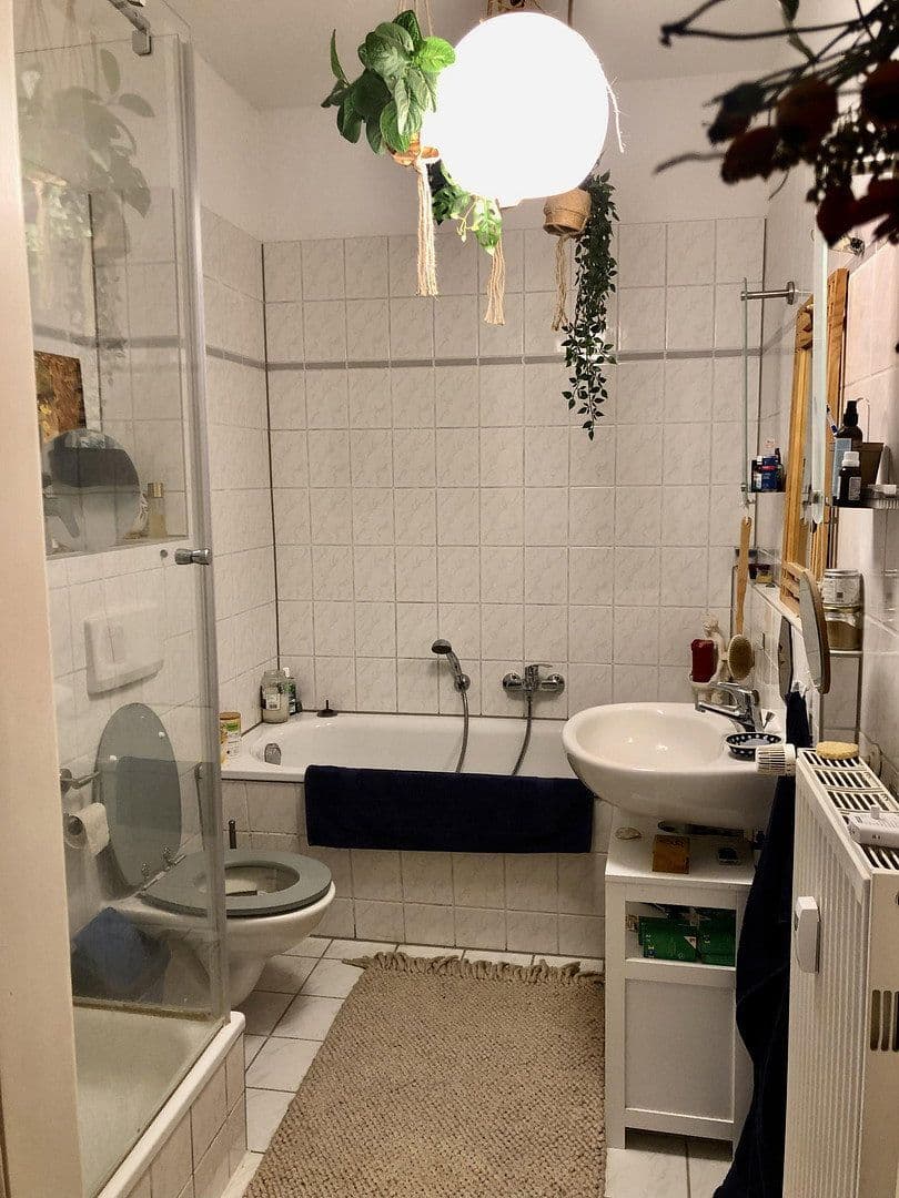 Prenájom bytu 3-izbový 74 m², Georg-Schwarz-Straße 40, Leipzig, Sasko Prenájom bytu 3-izbový 74 m², Georg-Schwarz-Straße 40, Leipzig, Sasko