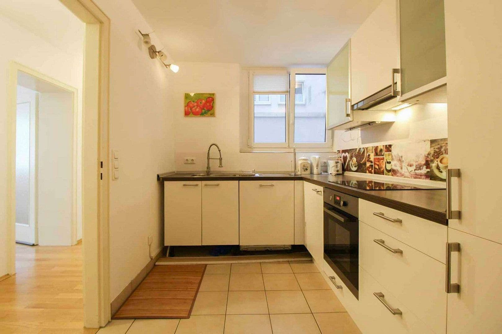 Prenájom bytu 3-izbový 74 m², München, Bavorsko Prenájom bytu 3-izbový 74 m², München, Bavorsko