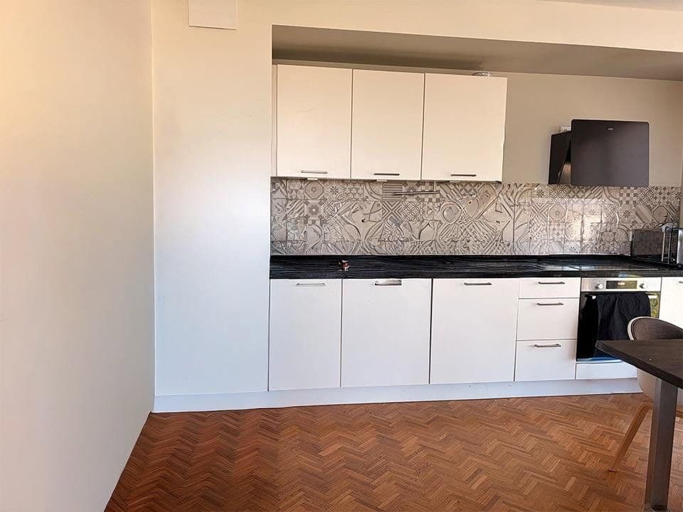 Prenájom bytu 2-izbový 59 m², Hamburg, Hamburg Prenájom bytu 2-izbový 59 m², Hamburg, Hamburg