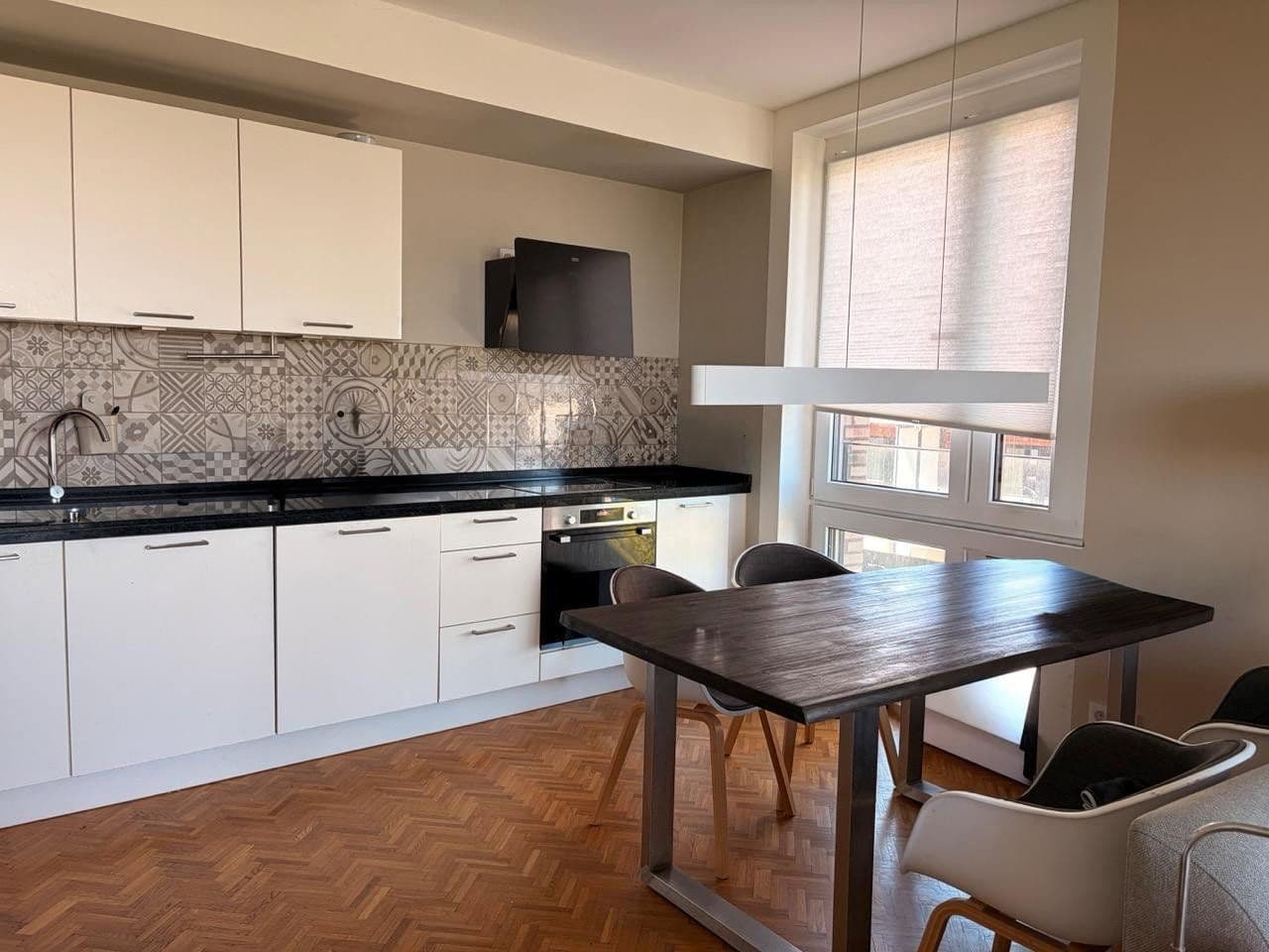 Prenájom bytu 2-izbový 59 m², Hamburg, Hamburg Prenájom bytu 2-izbový 59 m², Hamburg, Hamburg