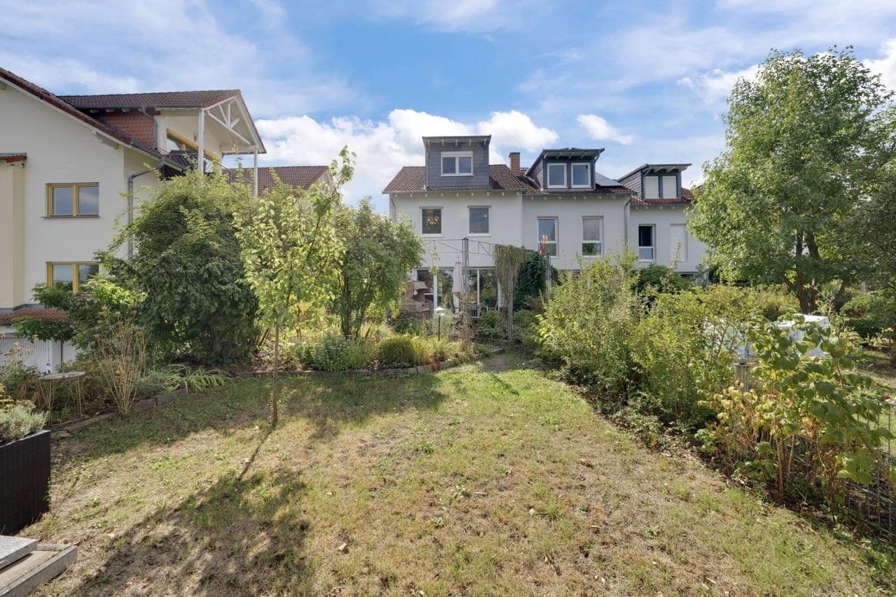 Predaj domu 134 m², pozemok 390 m², Alter Darmstädter Weg 15a, Roßdorf, Hesensko Predaj domu 134 m², pozemok 390 m², Alter Darmstädter Weg 15a, Roßdorf, Hesensko