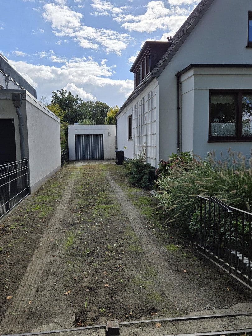 Predaj domu 135 m², pozemok 691 m², Bremen, Brémy Predaj domu 135 m², pozemok 691 m², Bremen, Brémy