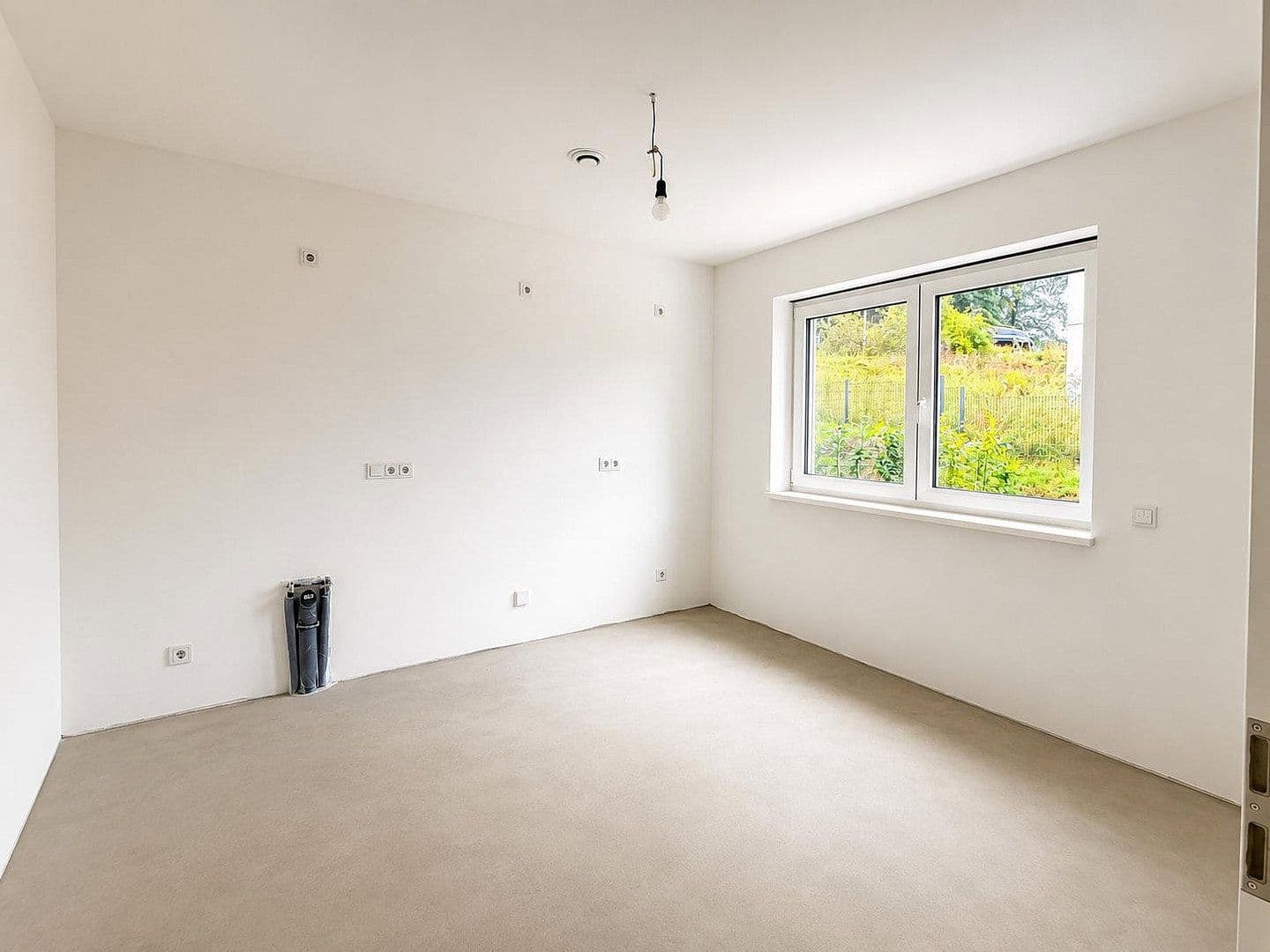 Prenájom bytu 3-izbový 107 m², Taufkirchen/Vils, Bavorsko Prenájom bytu 3-izbový 107 m², Taufkirchen/Vils, Bavorsko