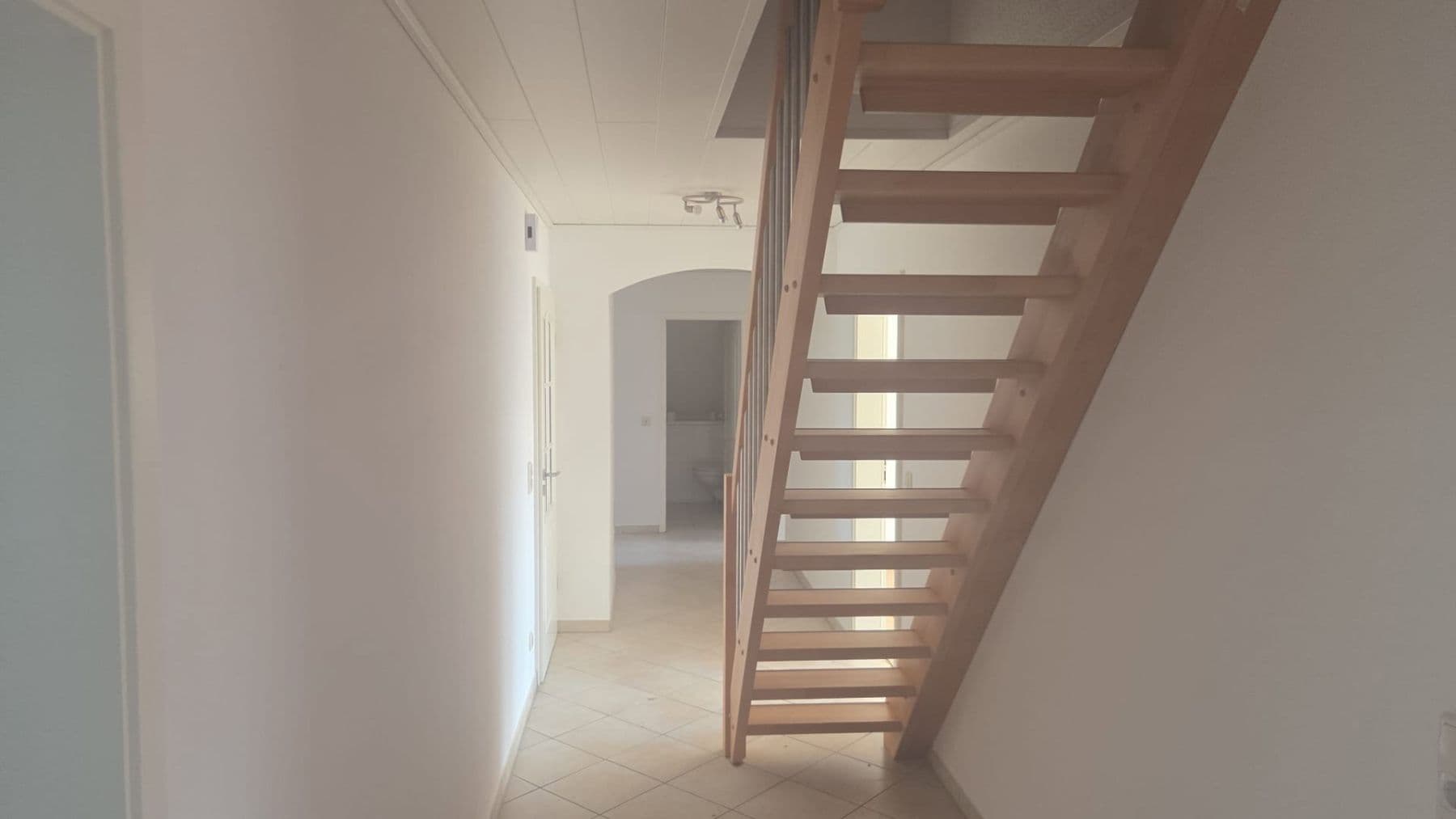 Prenájom bytu 3-izbový 126 m², Beckdorf, Dolné Sasko Prenájom bytu 3-izbový 126 m², Beckdorf, Dolné Sasko