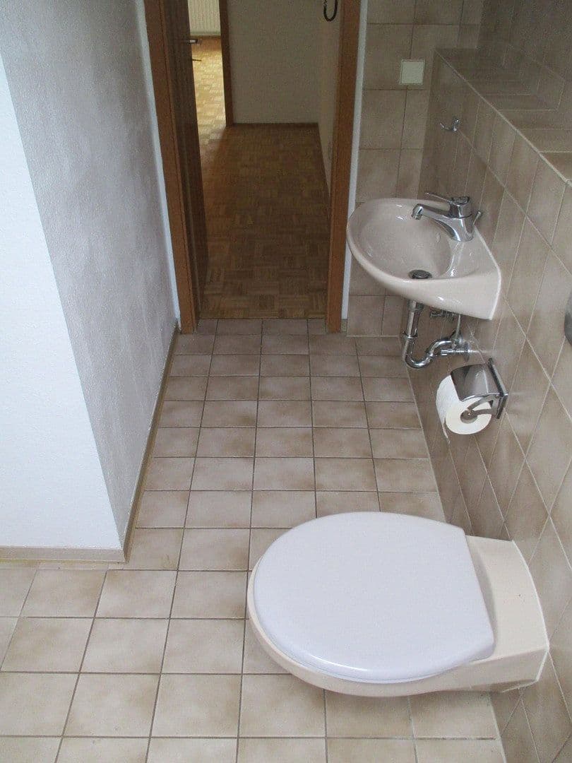 Prenájom bytu 3-izbový 82 m², Beilstein, Bádensko-Wurttembersko Prenájom bytu 3-izbový 82 m², Beilstein, Bádensko-Wurttembersko