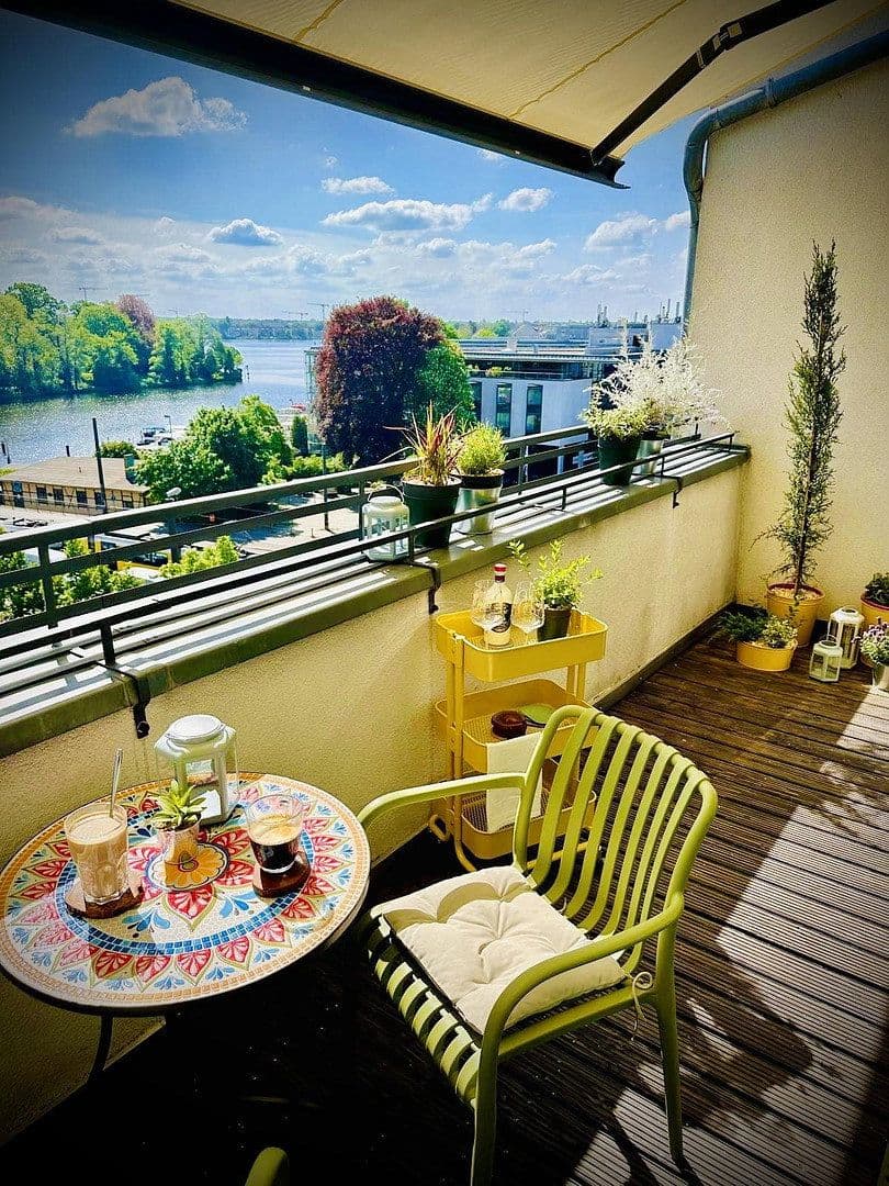 Predaj bytu 3-izbový 92 m², Gutenbergstr. 33, Berlin, Berlín Predaj bytu 3-izbový 92 m², Gutenbergstr. 33, Berlin, Berlín