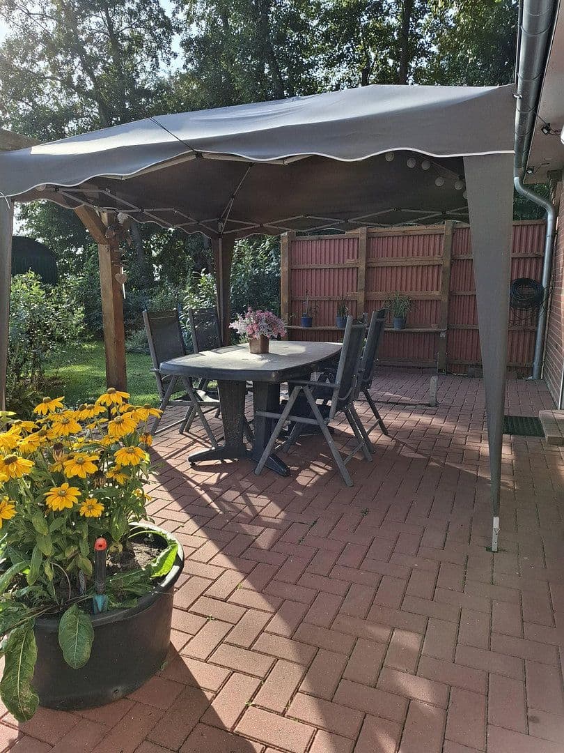 Predaj domu 135 m², pozemok 1.670 m², Hohenlucht 5, Oederquart, Dolné Sasko Predaj domu 135 m², pozemok 1.670 m², Hohenlucht 5, Oederquart, Dolné Sasko