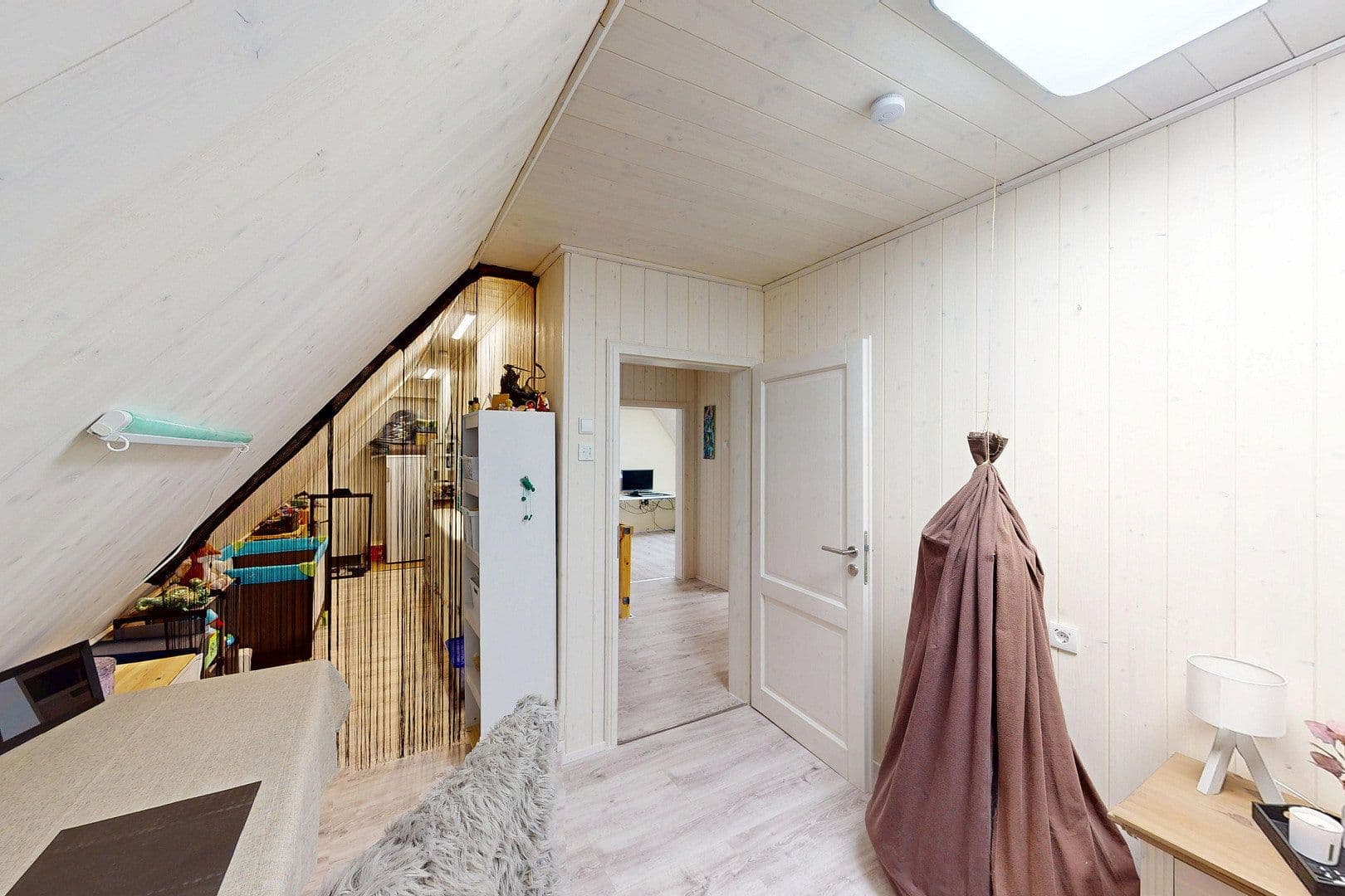 Predaj domu 135 m², pozemok 1.670 m², Hohenlucht 5, Oederquart, Dolné Sasko Predaj domu 135 m², pozemok 1.670 m², Hohenlucht 5, Oederquart, Dolné Sasko