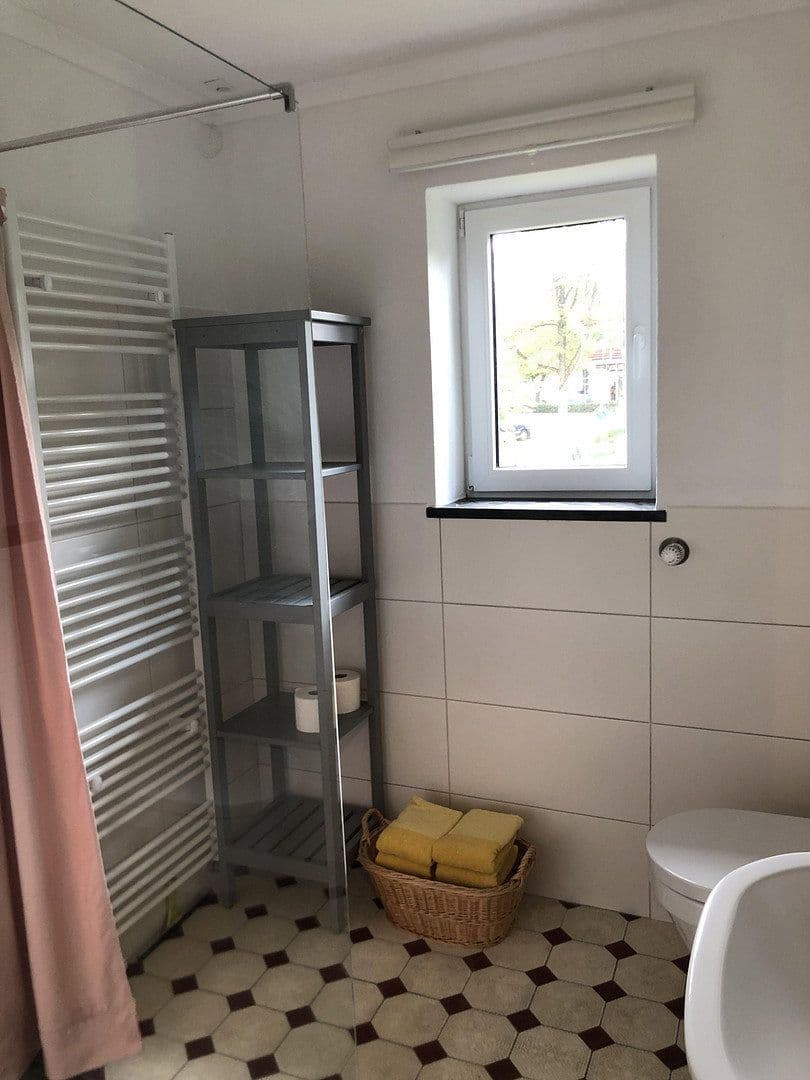 Prenájom bytu 3-izbový 70 m², Schondorf, Bavorsko Prenájom bytu 3-izbový 70 m², Schondorf, Bavorsko