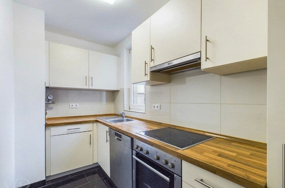 Predaj bytu 2-izbový 65 m², Hamburg, Hamburg Predaj bytu 2-izbový 65 m², Hamburg, Hamburg