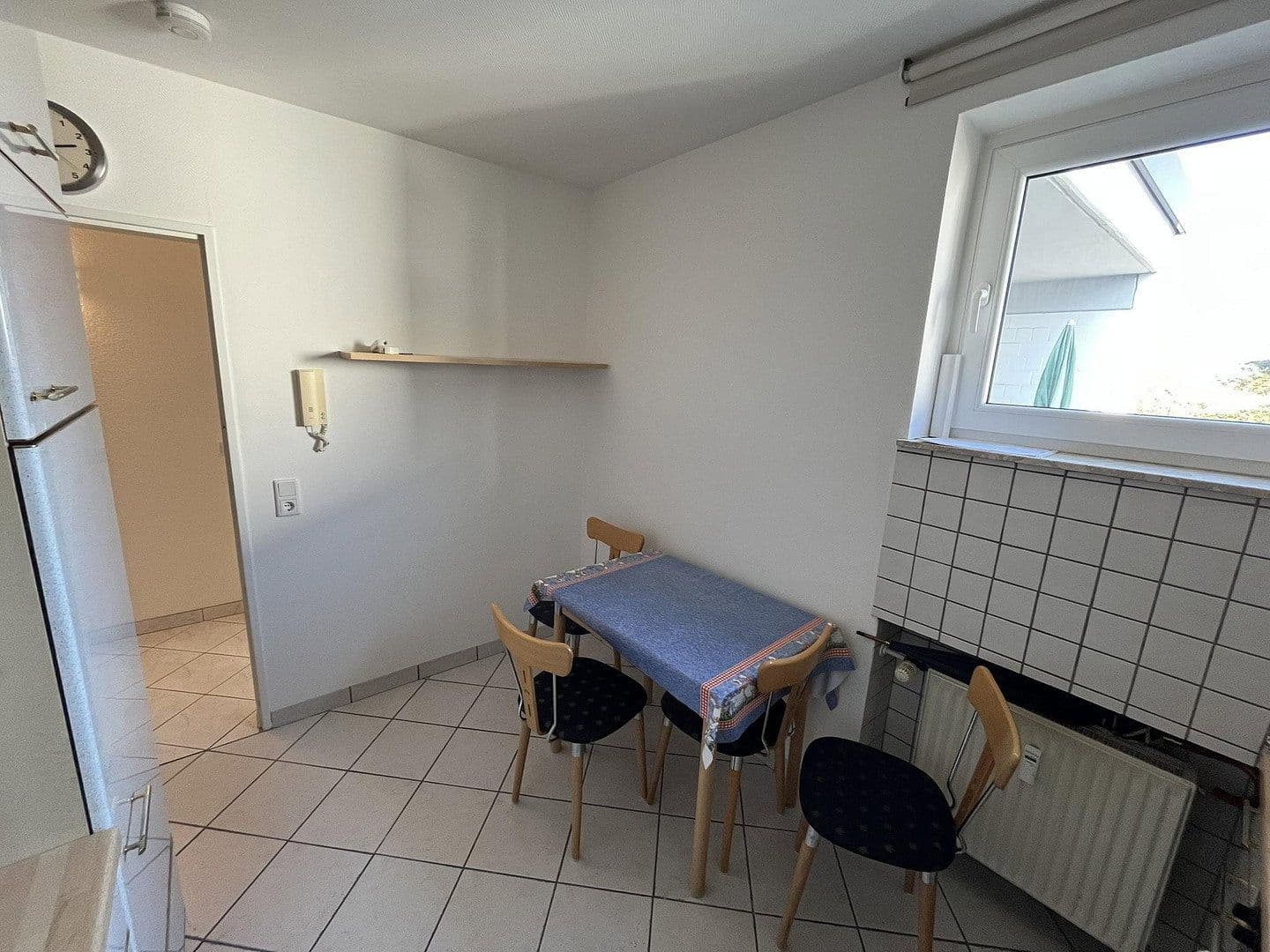 Prenájom bytu 3-izbový 95 m², Alter Kirchweg 6, Langenfeld (Rheinland), Severné Porýnie - Westfálsko Prenájom bytu 3-izbový 95 m², Alter Kirchweg 6, Langenfeld (Rheinland), Severné Porýnie - Westfálsko