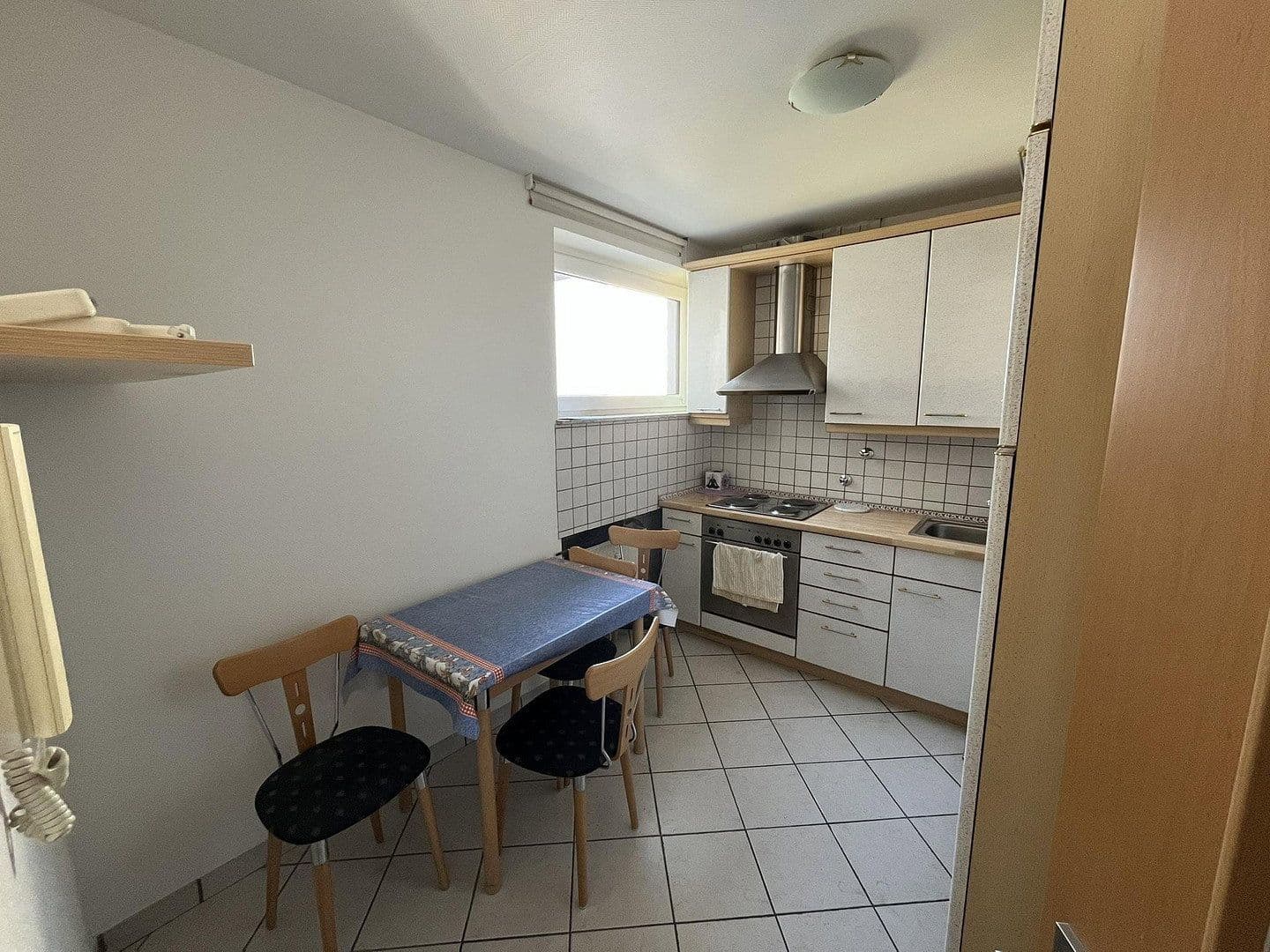 Prenájom bytu 3-izbový 95 m², Alter Kirchweg 6, Langenfeld (Rheinland), Severné Porýnie - Westfálsko Prenájom bytu 3-izbový 95 m², Alter Kirchweg 6, Langenfeld (Rheinland), Severné Porýnie - Westfálsko