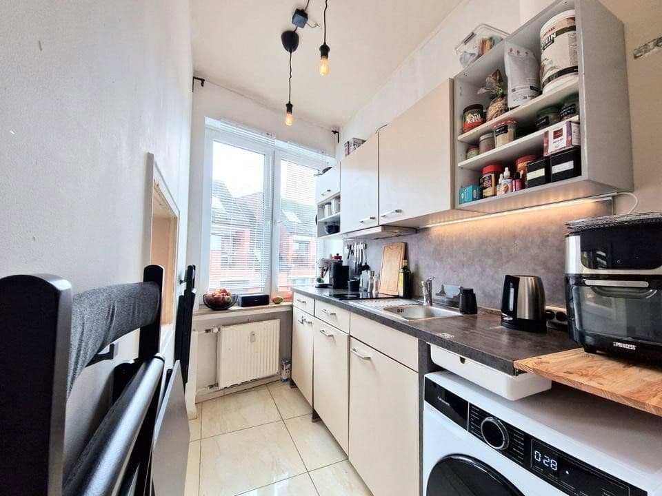 Prenájom bytu 3-izbový 75 m², Faulenstraße 46, Bremen, Brémy Prenájom bytu 3-izbový 75 m², Faulenstraße 46, Bremen, Brémy