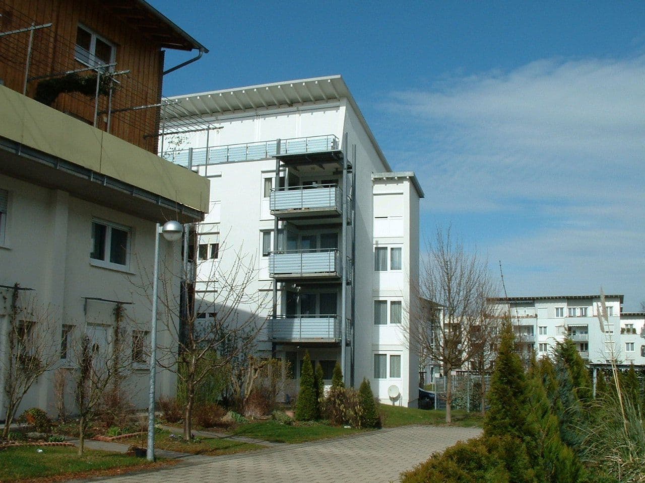 Prenájom bytu 3-izbový 82 m², Kastanienallee 17, Ludwigsburg, Bádensko-Wurttembersko Prenájom bytu 3-izbový 82 m², Kastanienallee 17, Ludwigsburg, Bádensko-Wurttembersko